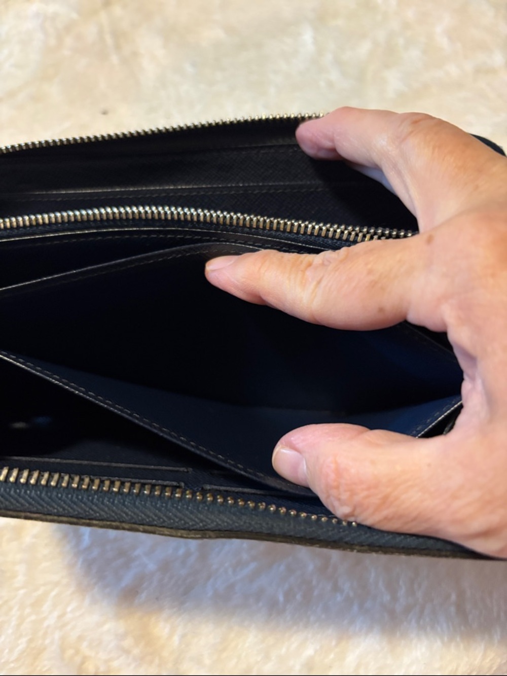 Louis Vuitton Blue Epi Leather Zip Wallet - Picture 6 of 10